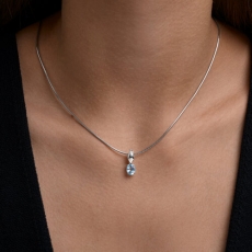Topaz daşlı gümüş kulon 3