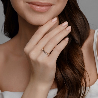 Brilyantlı kombinə edilmiş qızıl nikah üzüyü (Comfort Fit)